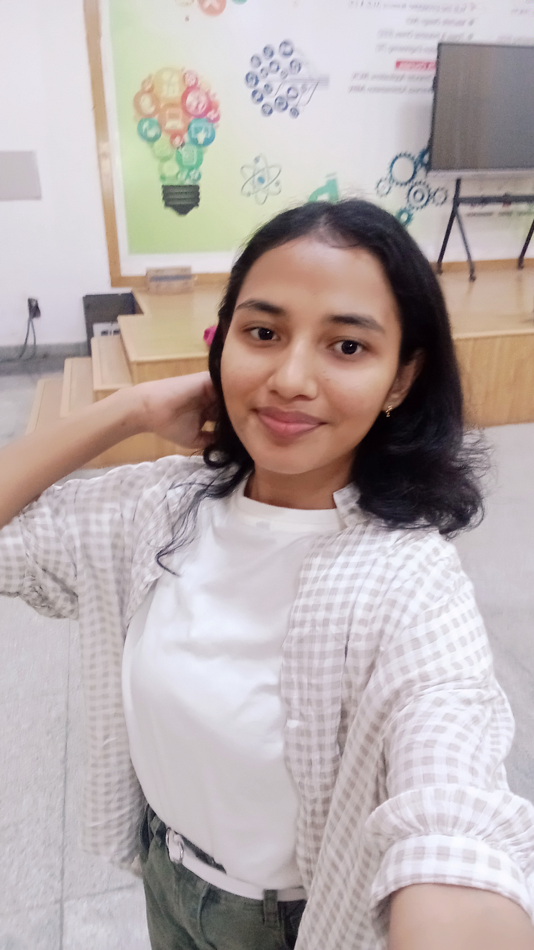 GAYATHRI PANGI - no makeup