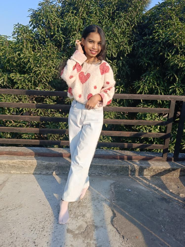 Shraddha gohiya - no makeup