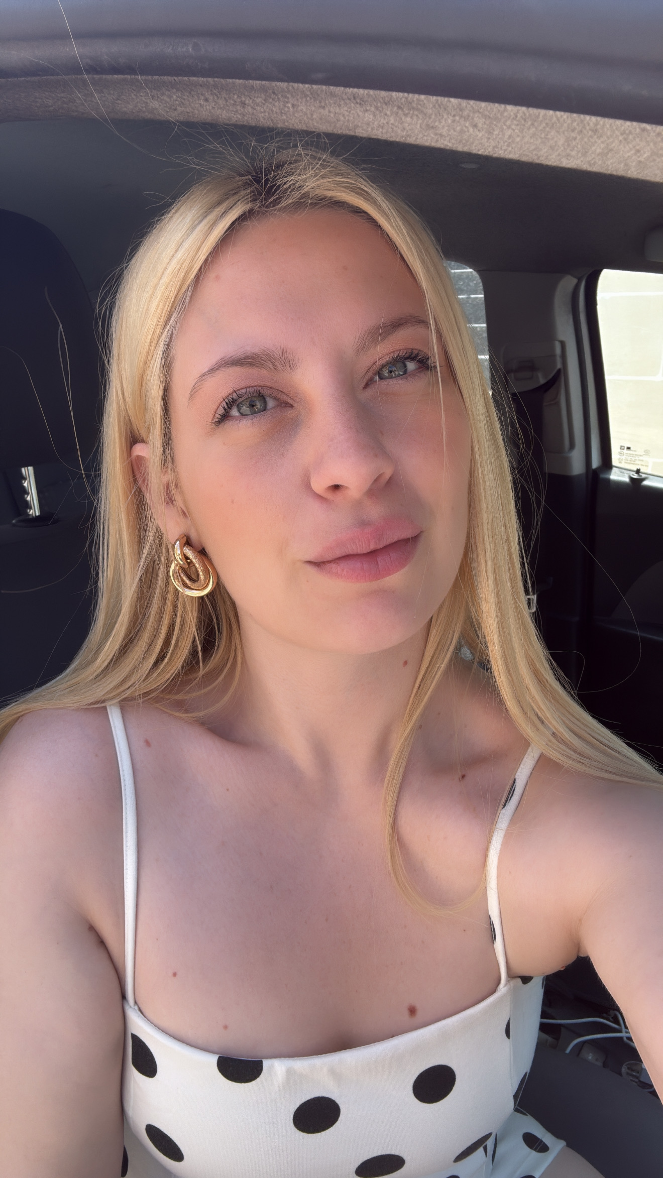 Alessia Mifsud - no makeup