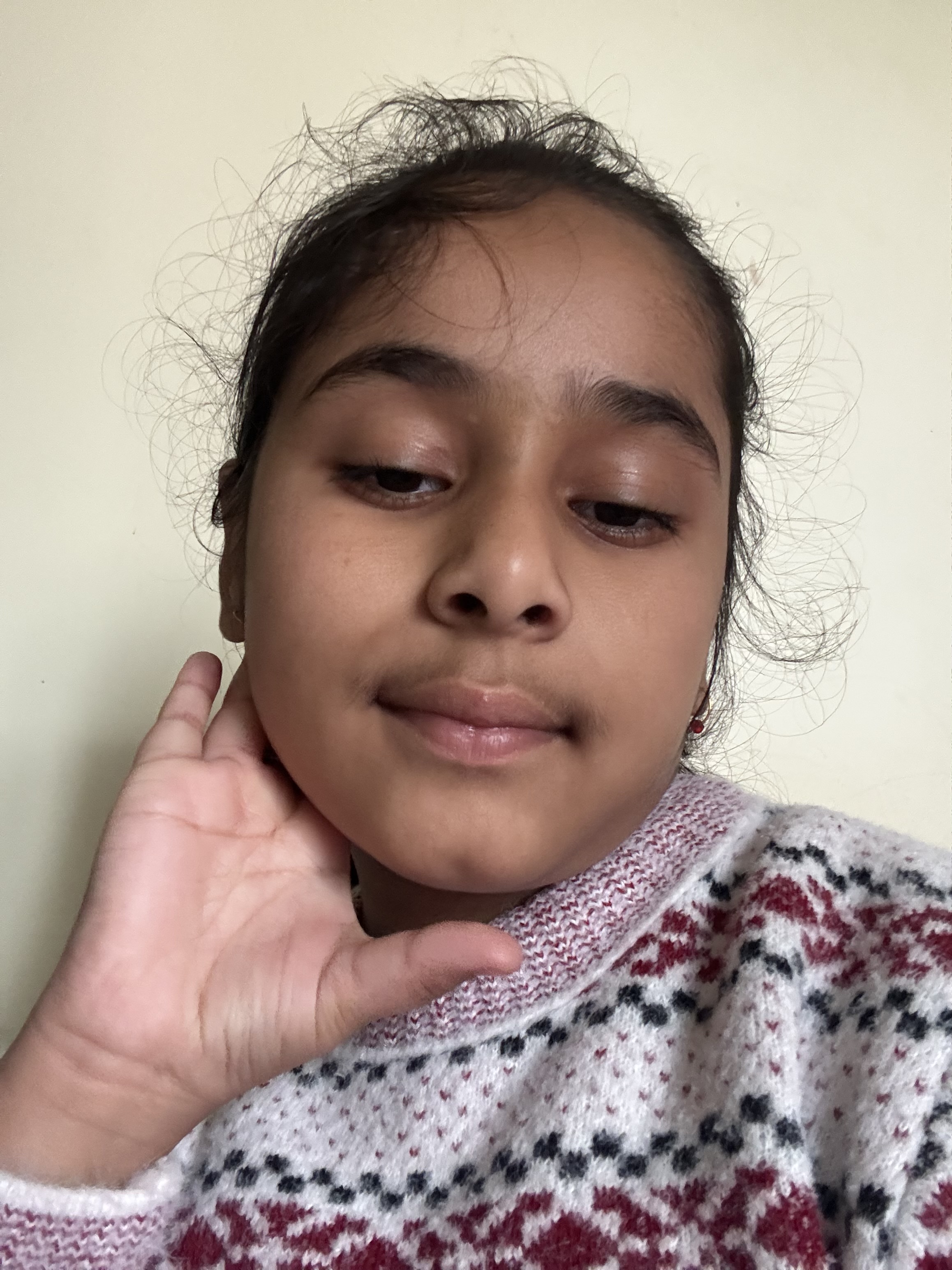 Suzali Rana - no makeup