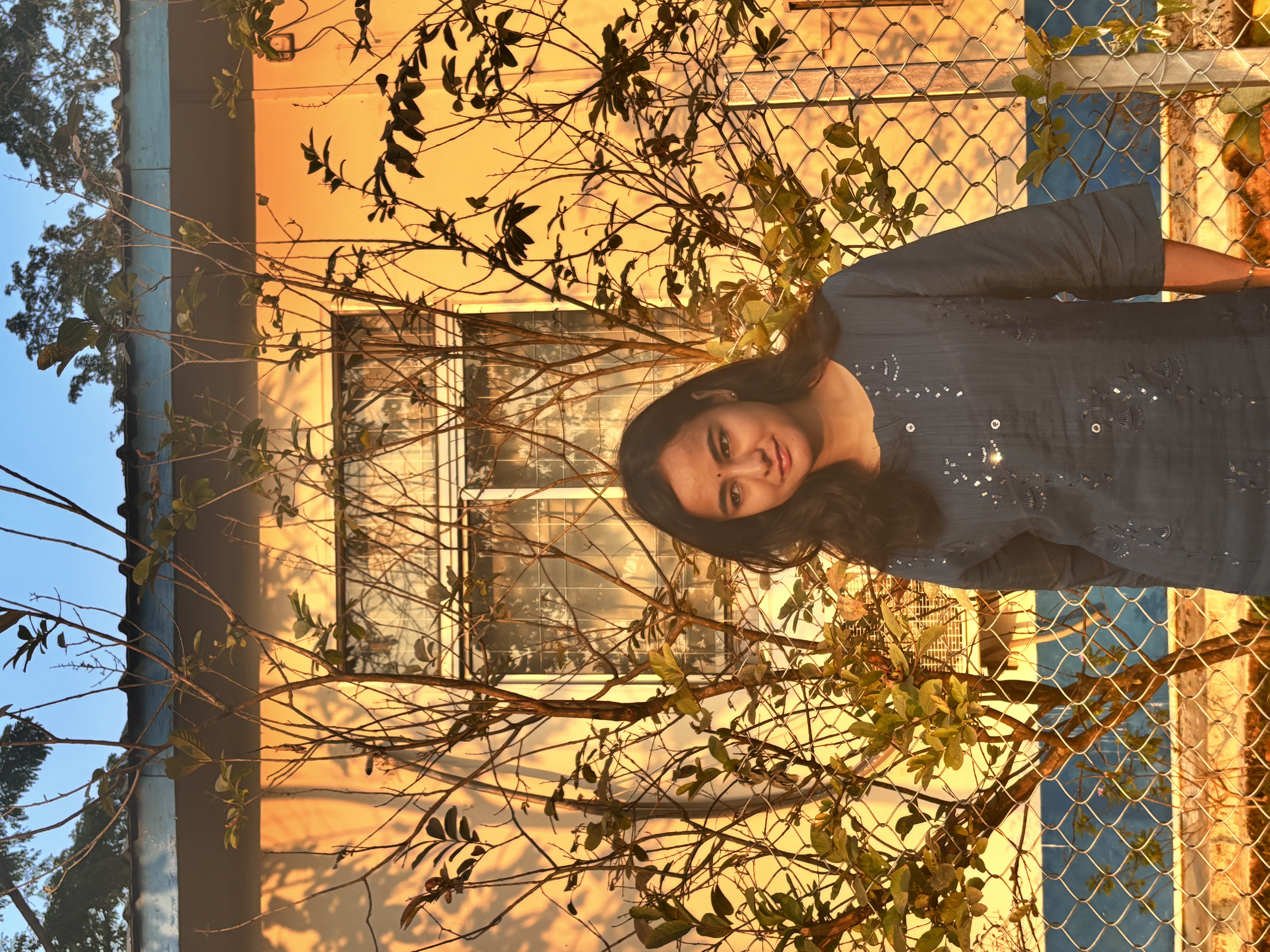 Suzali Rana - no makeup