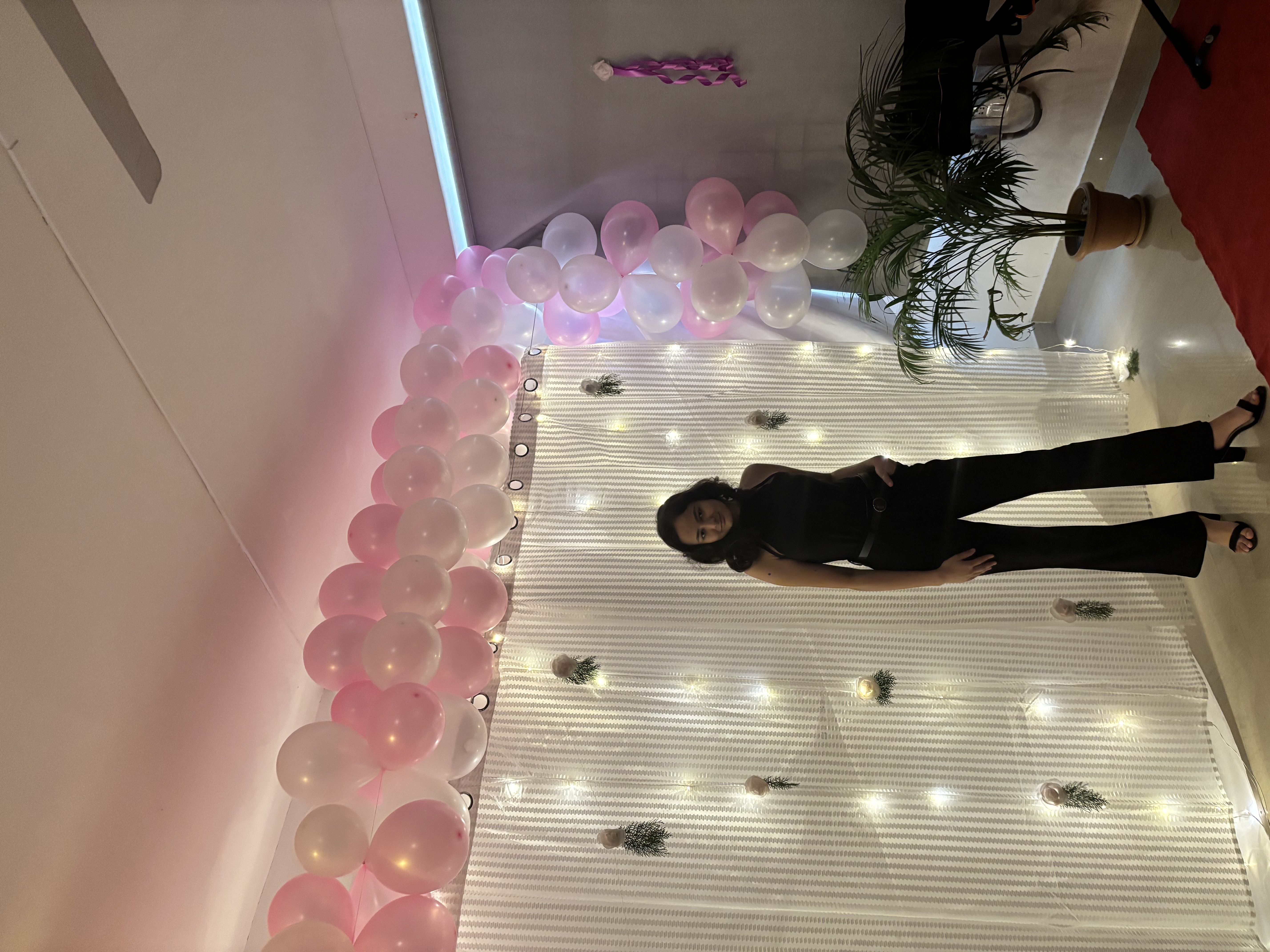 Suzali Rana - no makeup