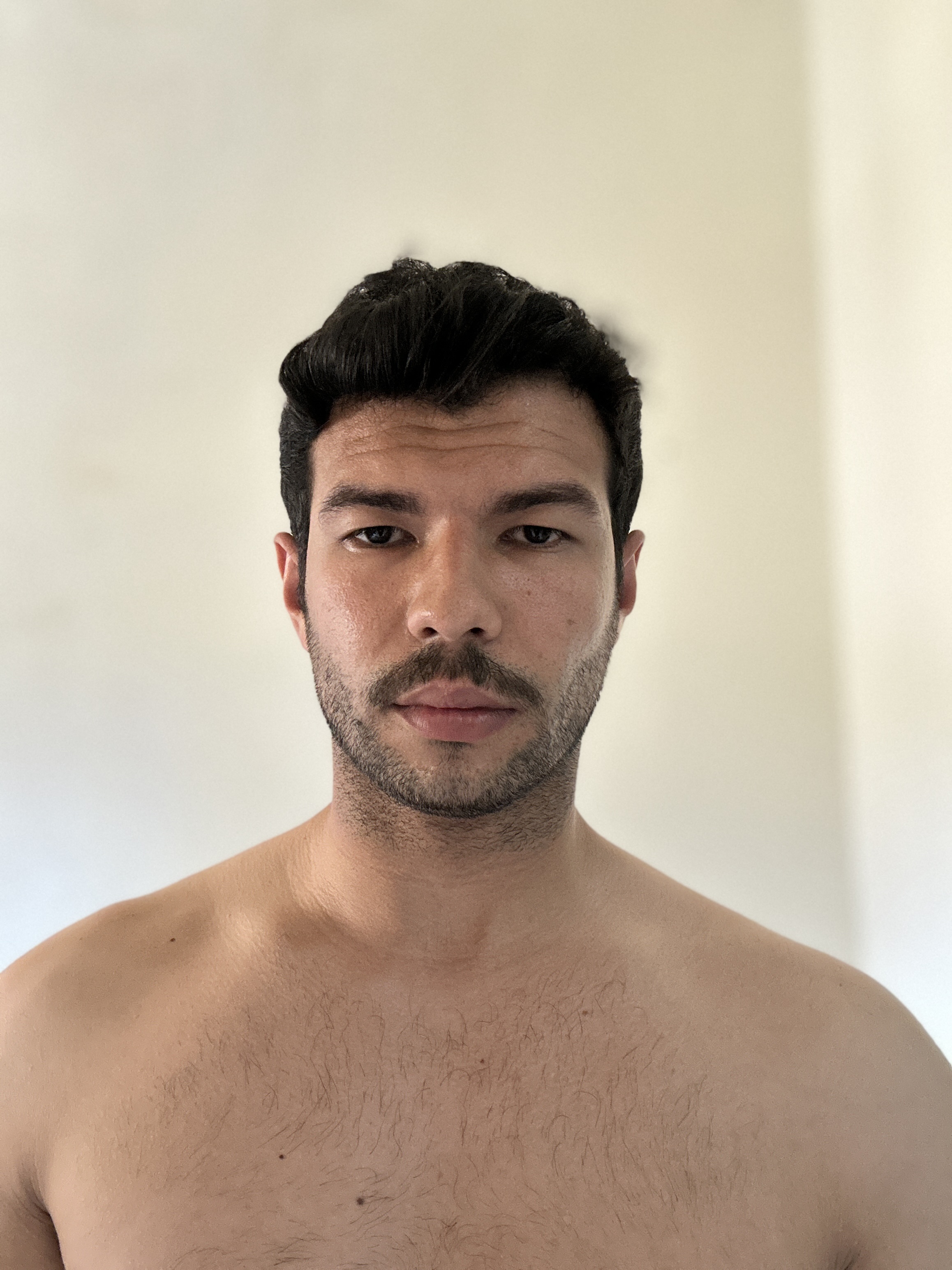 Oussama Tebari - portrait