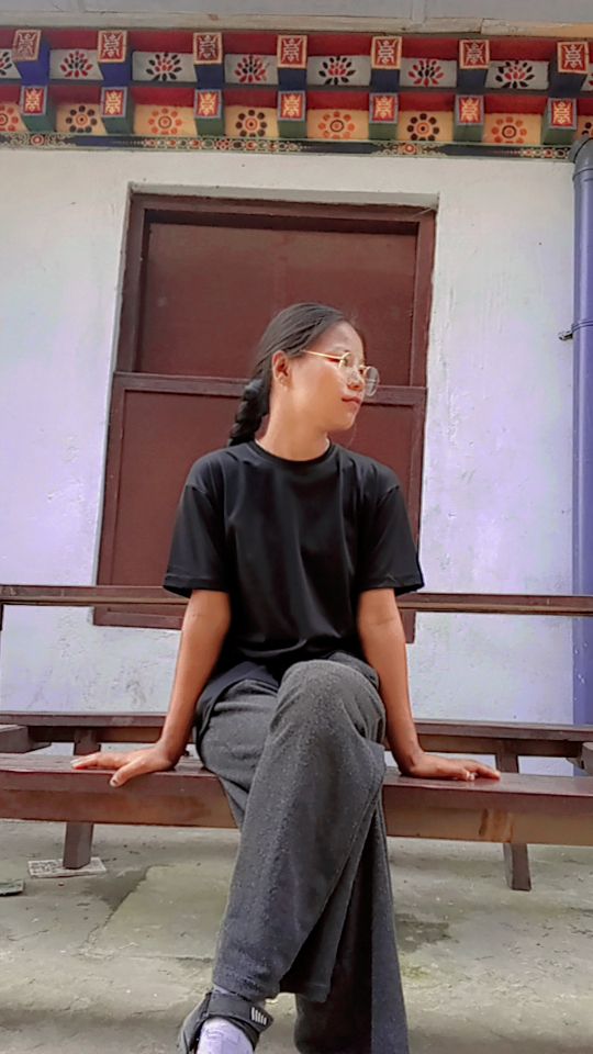 Pushpa Ghalley - no makeup
